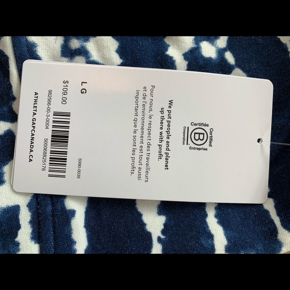 Athleta hooded sweatshirt NWT 🥰. Size large . - Picture 6 of 6